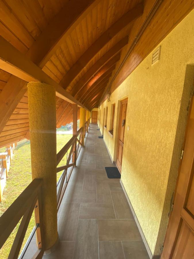 Ferienwohnung Mimi Apartman Gyula Exterior foto